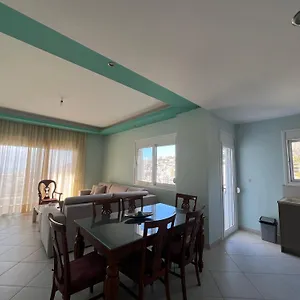 Eri Apartamento Sarandë