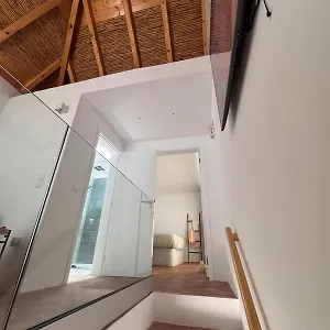 Stylish Townhouse With Gallery In The Heart Of For Two Сasa de vacaciones Tavira